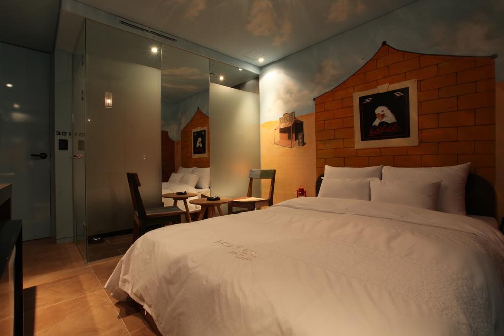 Hotel Pop2 Jongno Seoul Bilik gambar