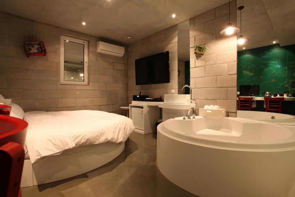 Hotel Pop2 Jongno Seoul Bilik gambar